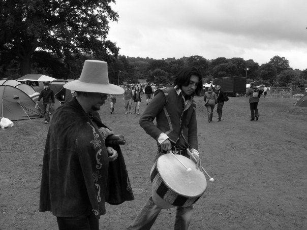 208408_4368156090_3310_n